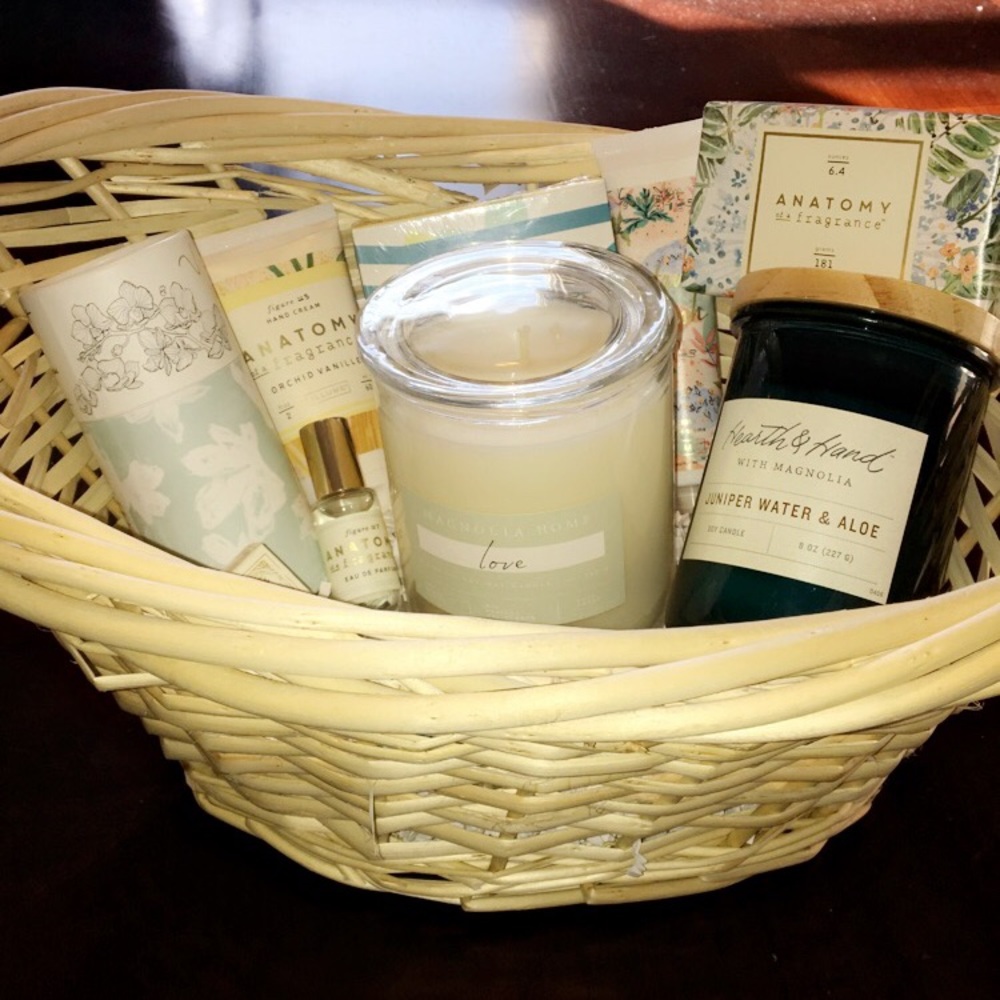 Gift Baskets - Picture 2 of 3